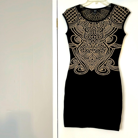 Windsor Dresses & Skirts - Windsor sleeveless sweater dress for women. Size M